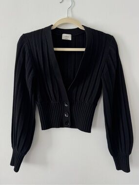 Aritzia Wilfred Black Plunge Front Cardigan - Ribbed V-Neck Cropped Cardigan